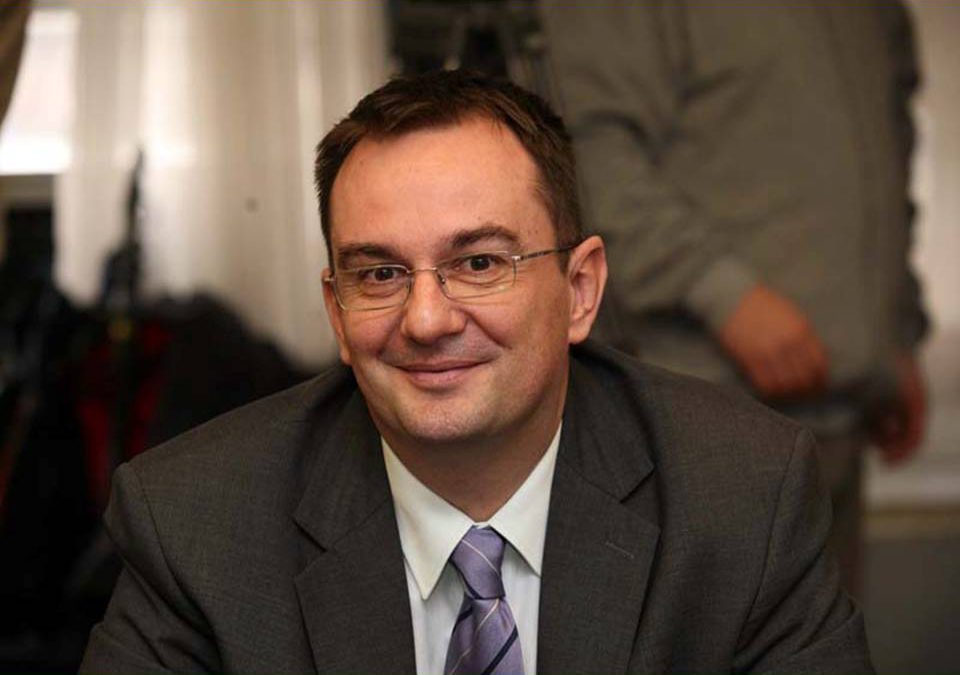 NOVA ŠKOLA, STARO MJESTO, NOVE DVOJBE
